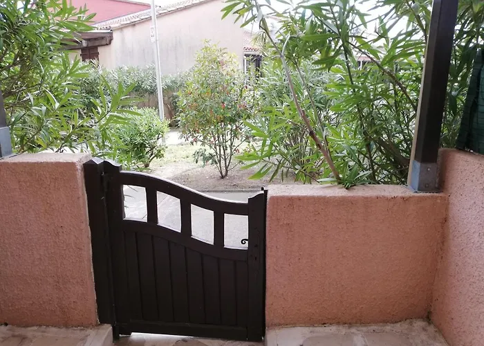 Avec Terrasse Saint-Cyprien (Pyrenees-Orientales)