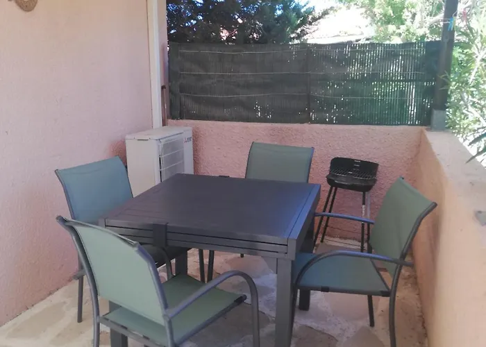 Avec Terrasse *